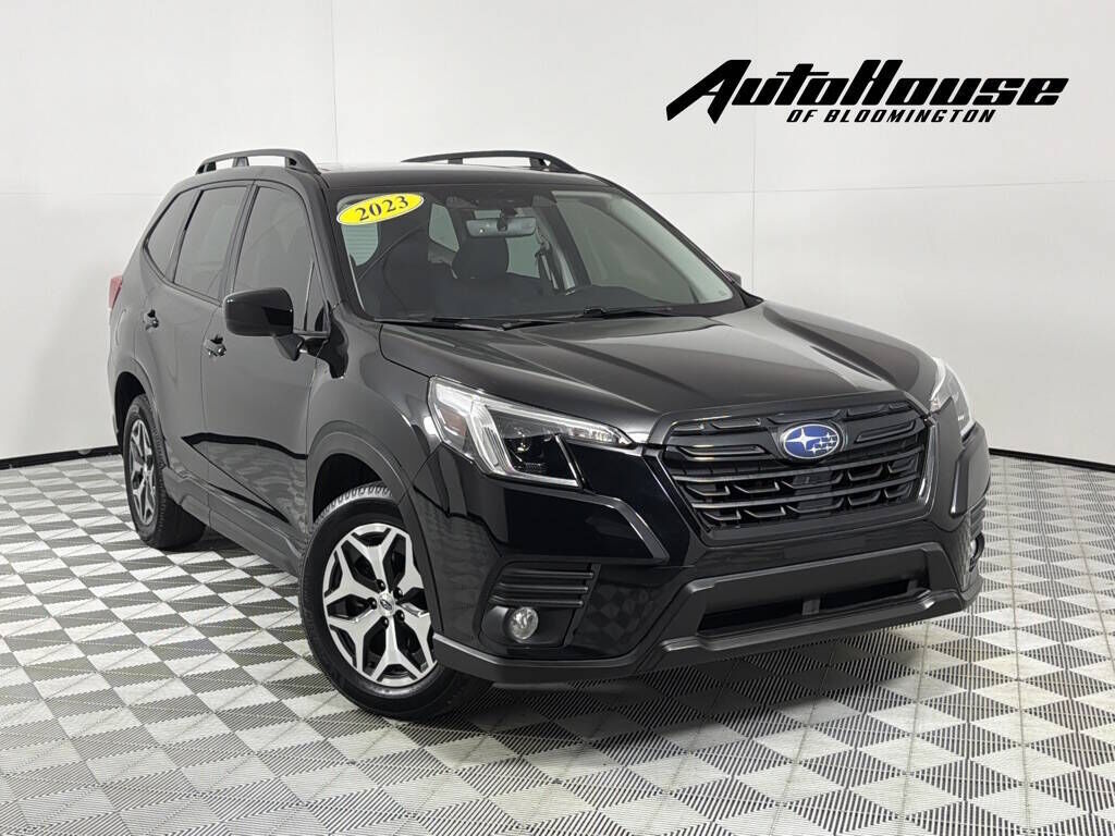 2023 SUBARU Forester
