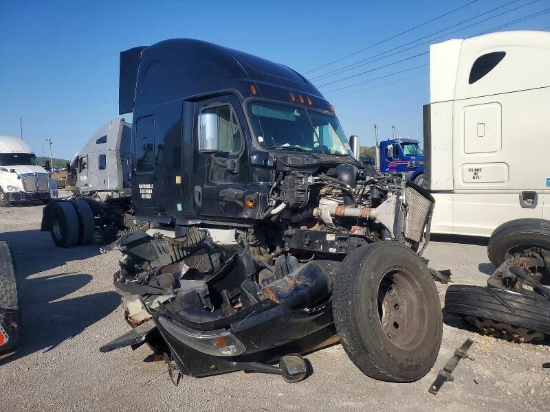 2020 FREIGHTLINER Cascadia