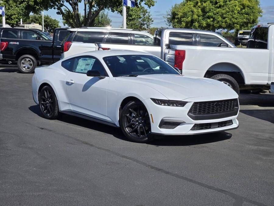 2026 FORD Mustang