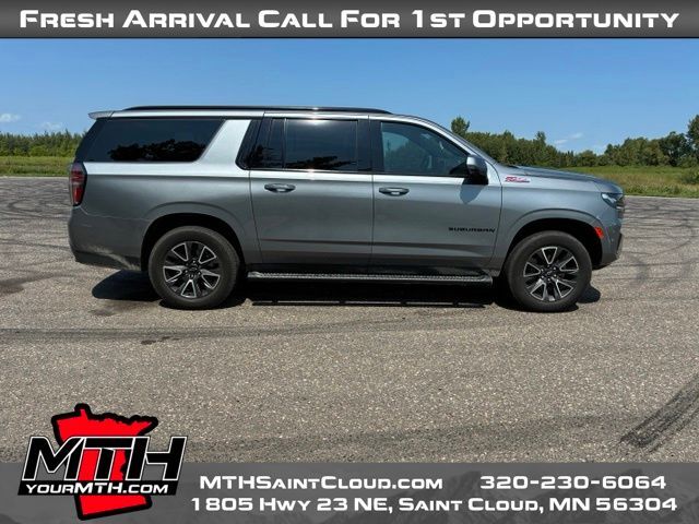 2022 CHEVROLET Suburban