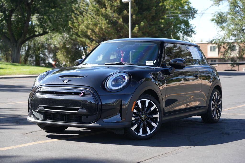 2024 MINI Hardtop