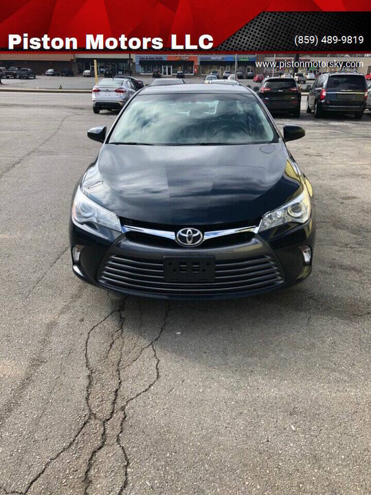 2015 TOYOTA Camry