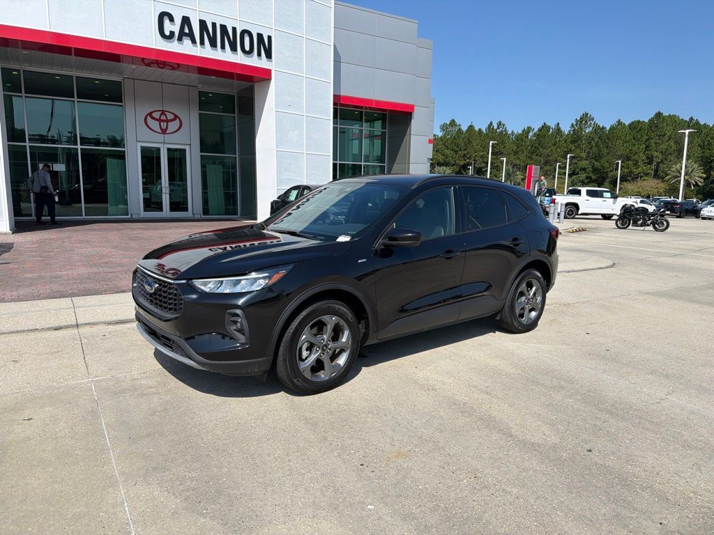 2025 FORD Escape