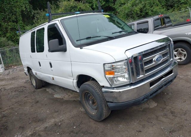 2014 FORD E-250