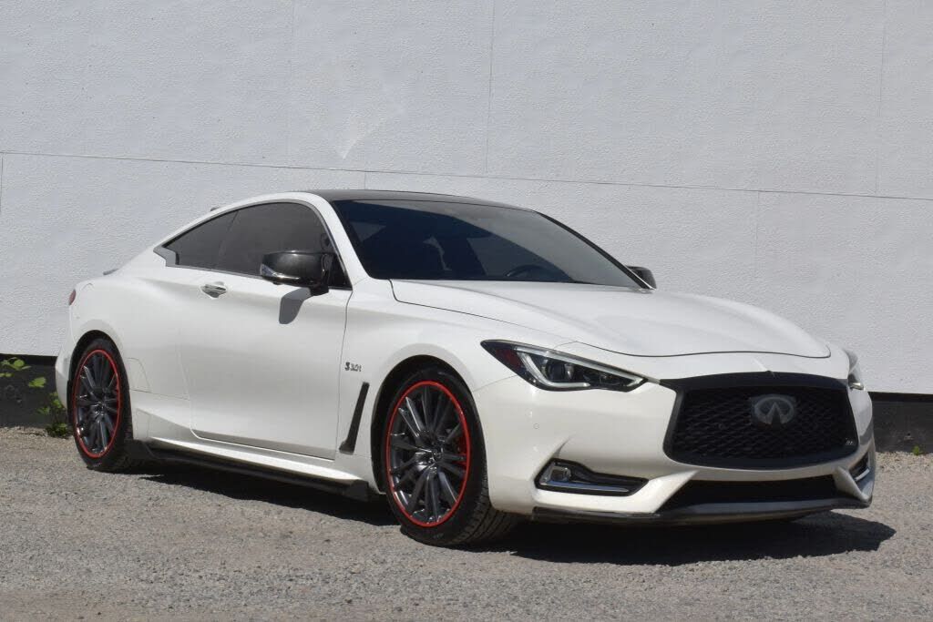2017 INFINITI Q60