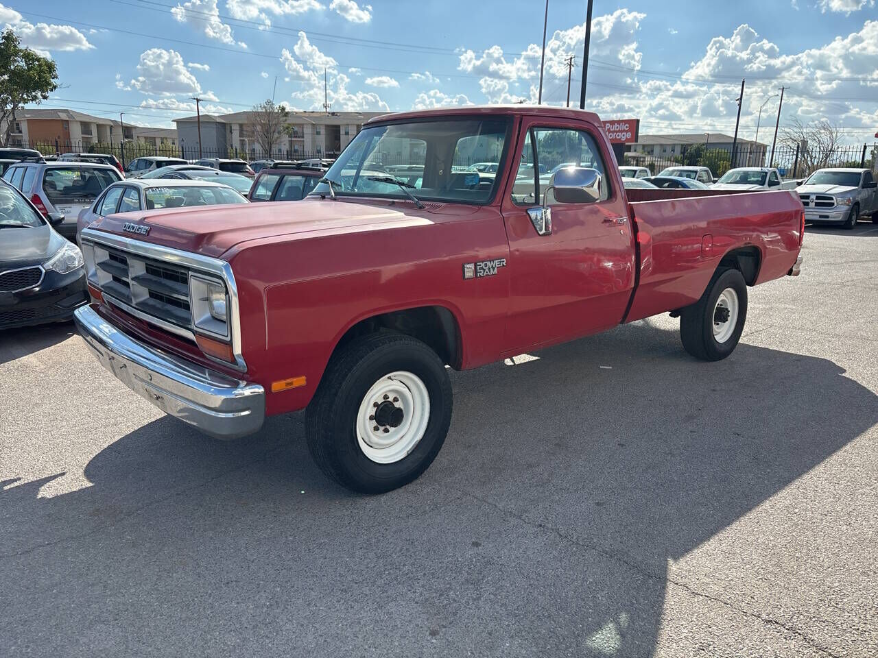 1990 DODGE W-Series