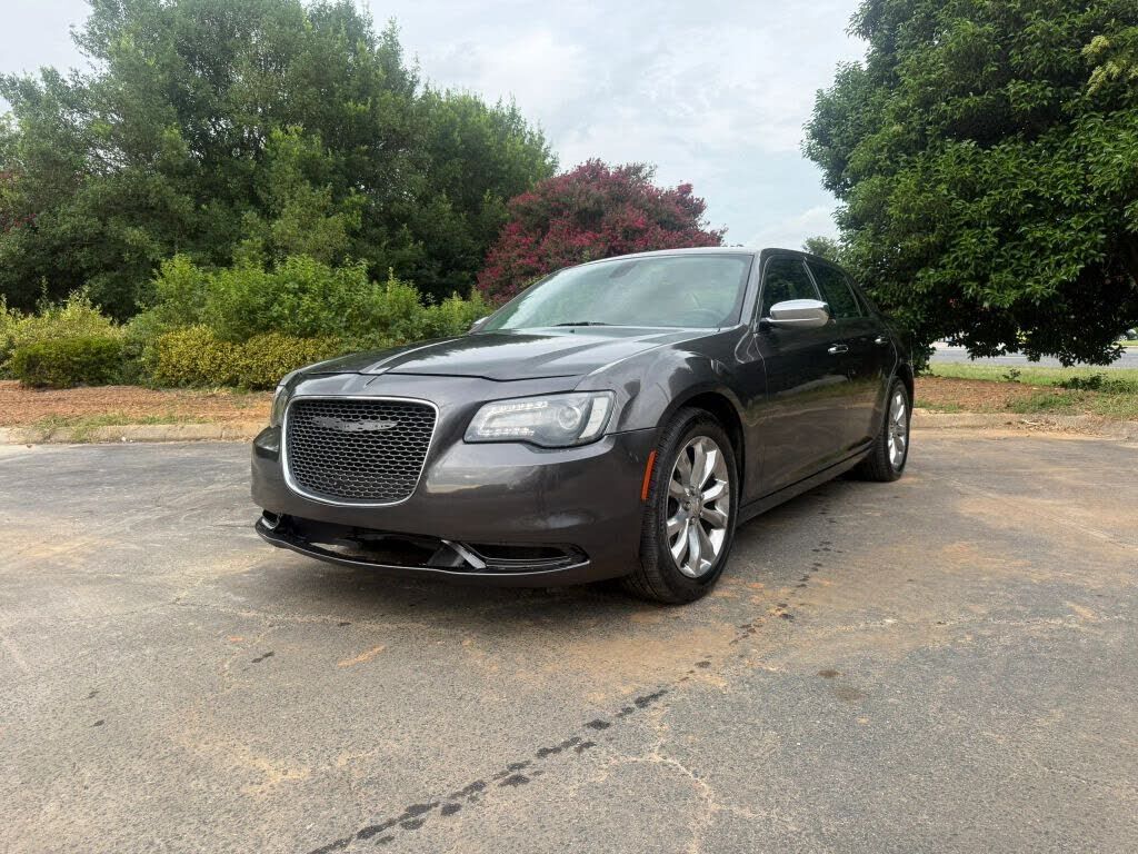 2018 CHRYSLER 300