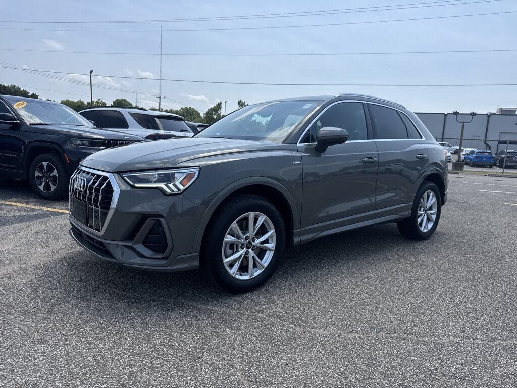 2025 AUDI Q3