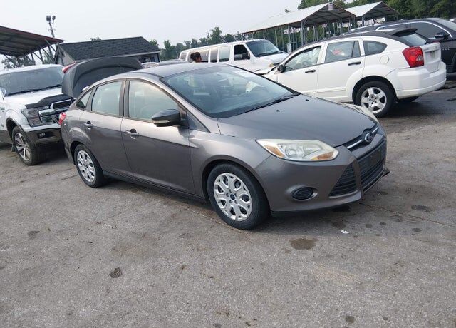 2013 FORD Focus