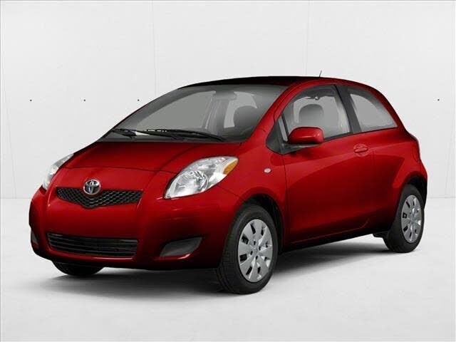 2011 TOYOTA Yaris