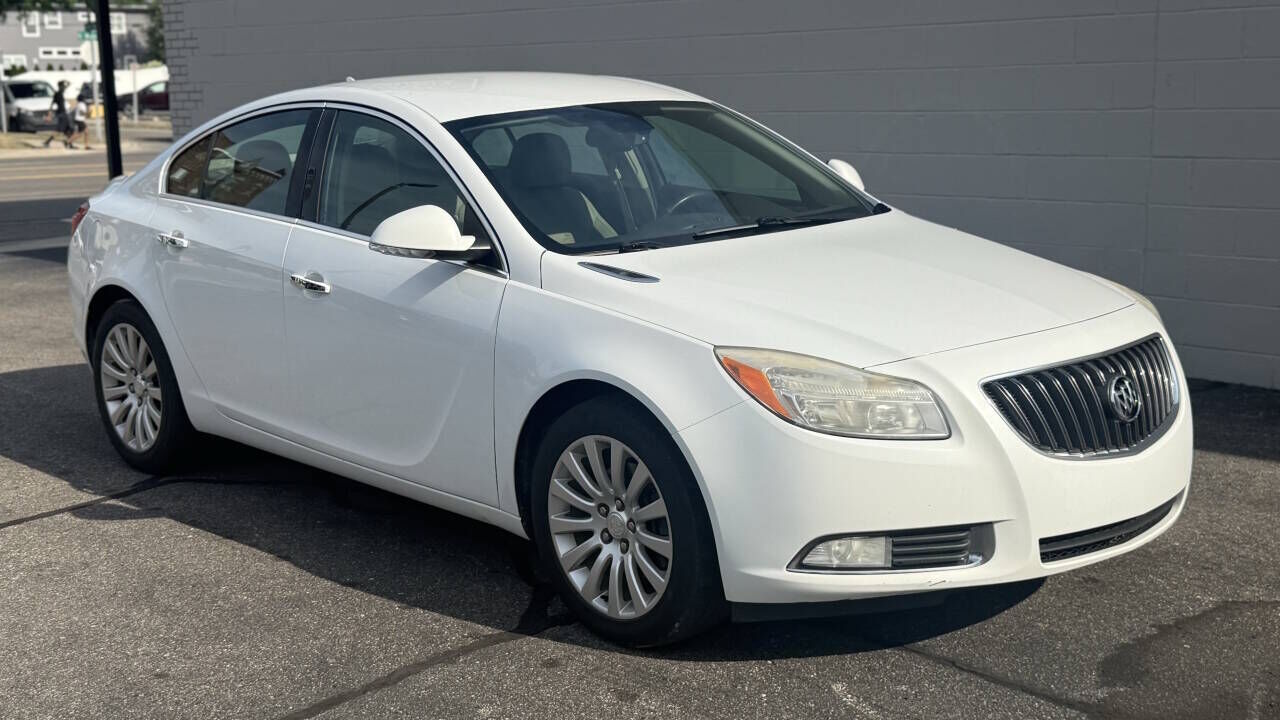 2013 BUICK Regal