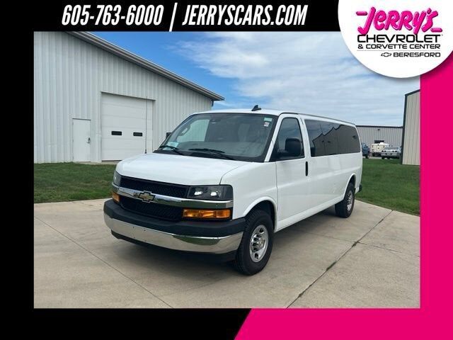 2024 CHEVROLET Express