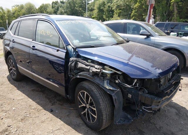 2021 VOLKSWAGEN Tiguan