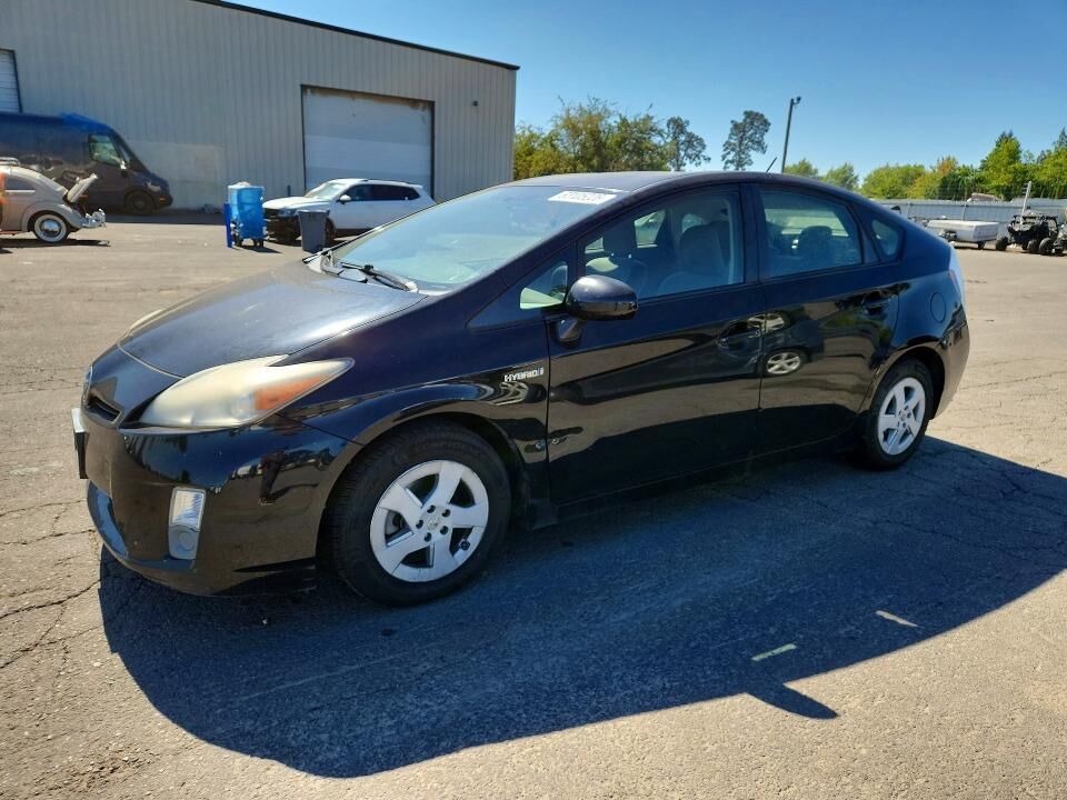 2011 TOYOTA PRIUS
