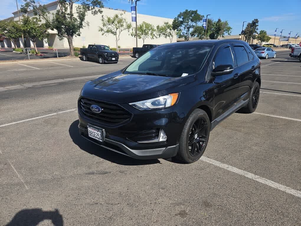 2020 FORD Edge