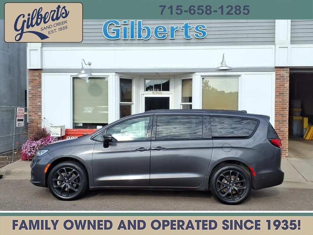 2023 CHRYSLER Pacifica