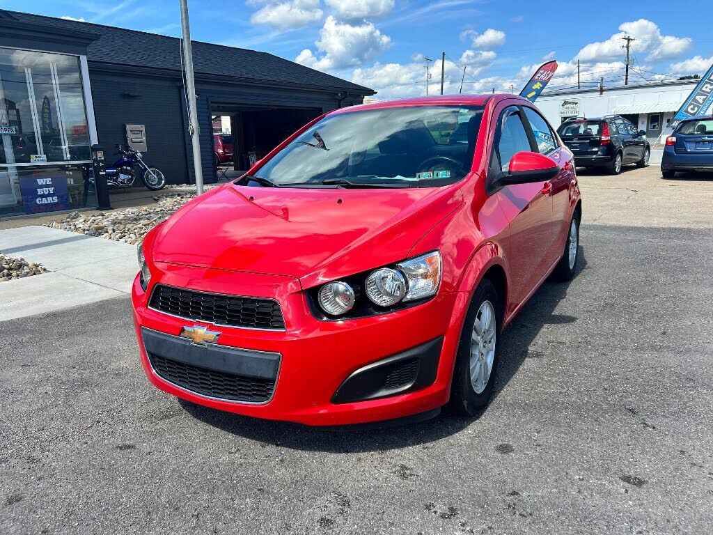 2015 CHEVROLET Sonic