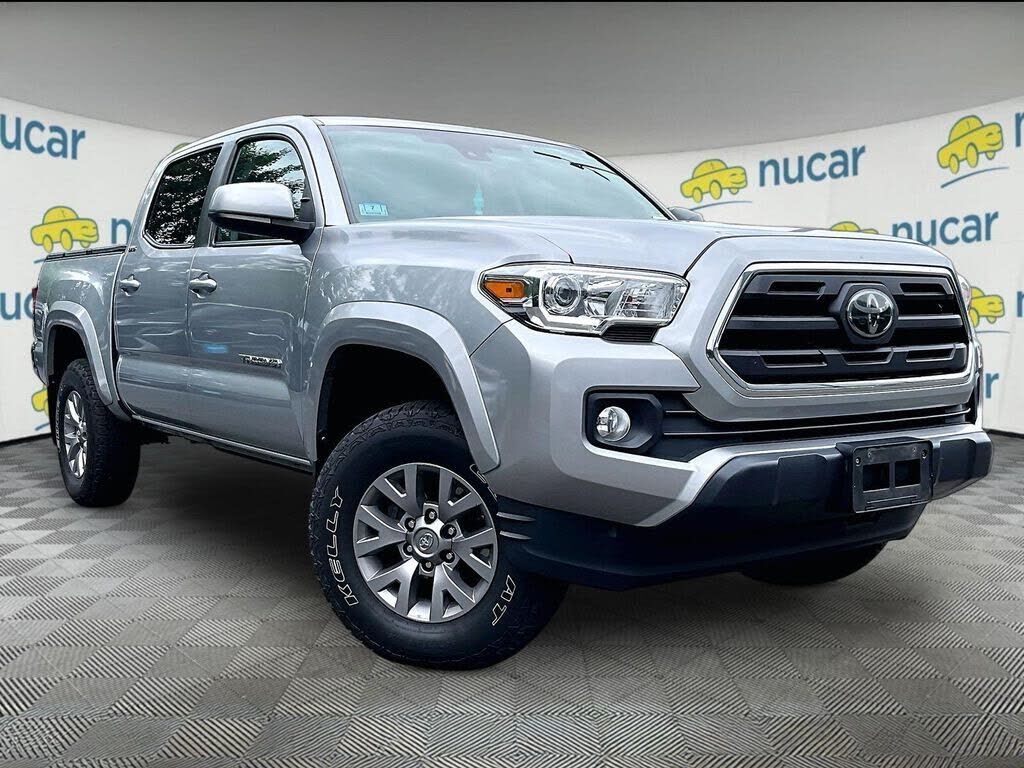 2019 TOYOTA Tacoma