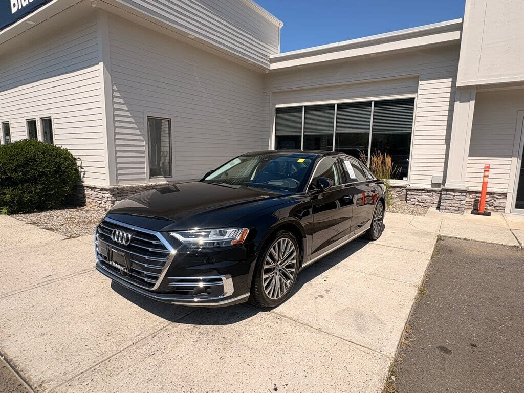 2019 AUDI A8