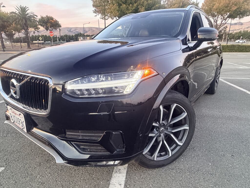 2016 VOLVO XC90