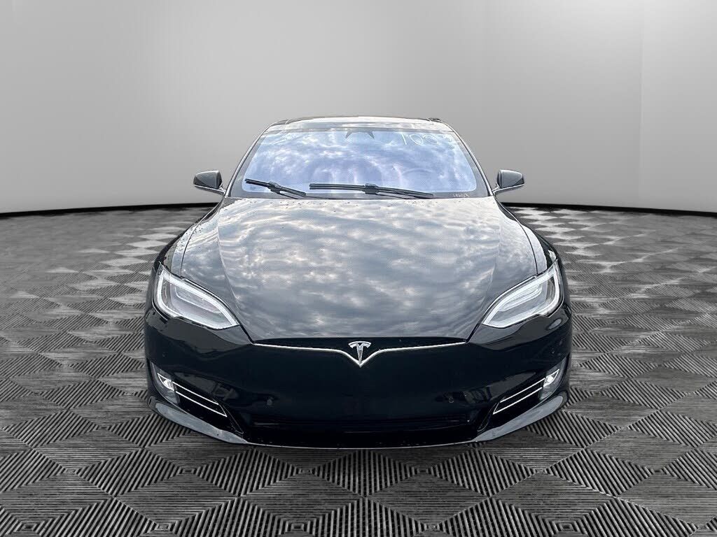 2018 TESLA Model S