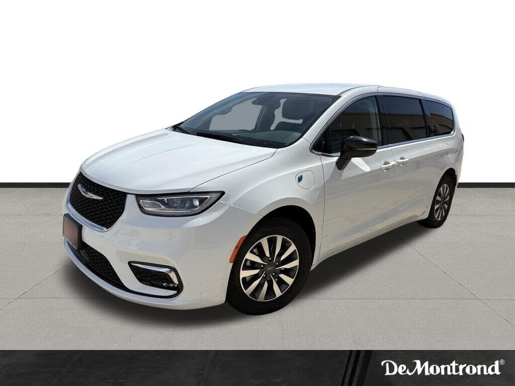 2024 CHRYSLER Pacifica