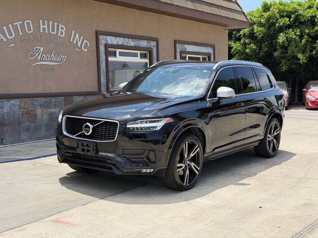 2017 VOLVO XC90