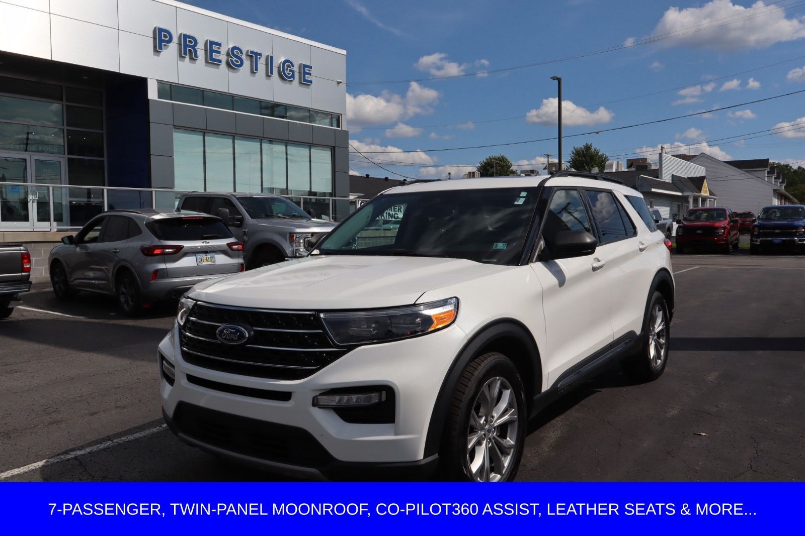 2023 FORD Explorer