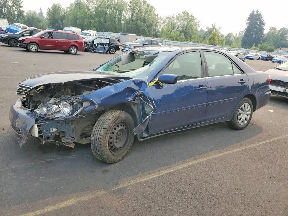 2005 TOYOTA Camry