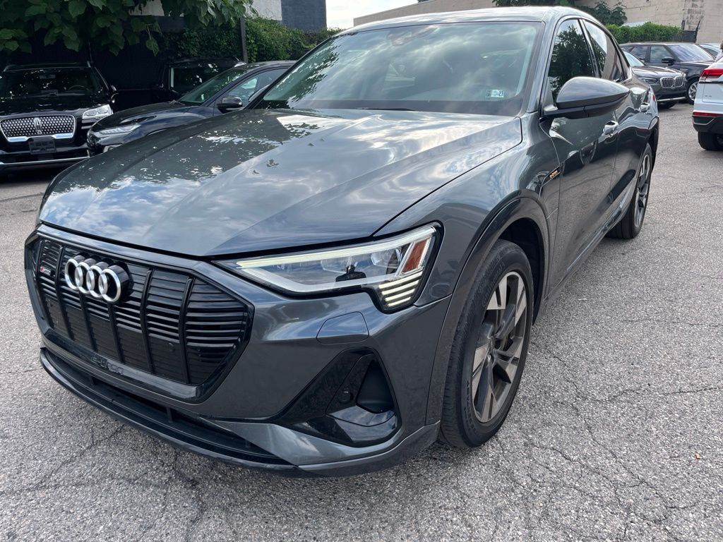2021 AUDI e-tron Sportback