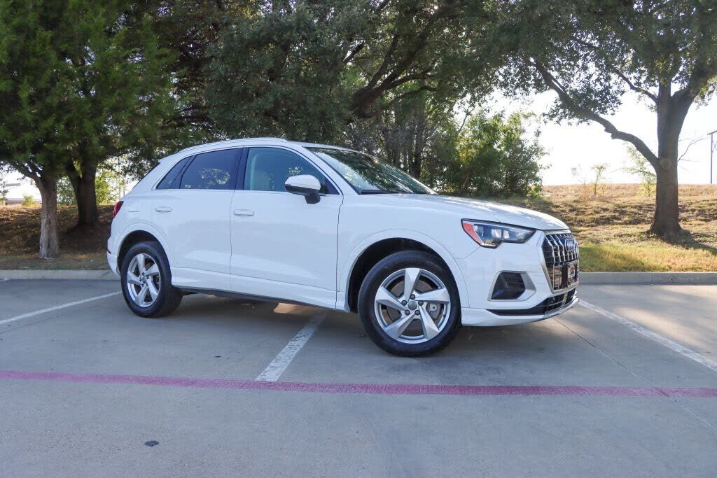 2020 AUDI Q3
