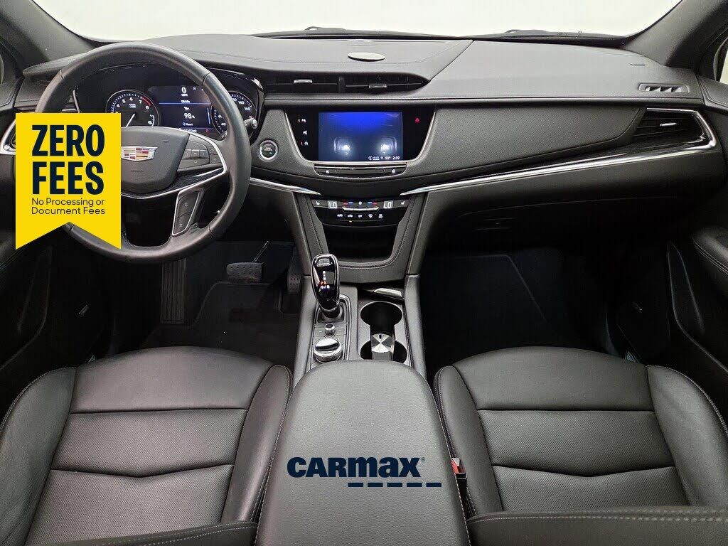 2022 CADILLAC XT5