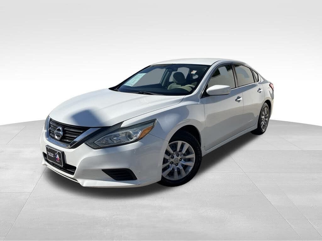 2016 NISSAN Altima