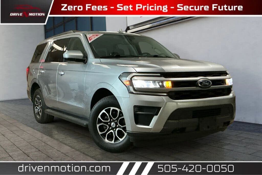 2022 FORD Expedition