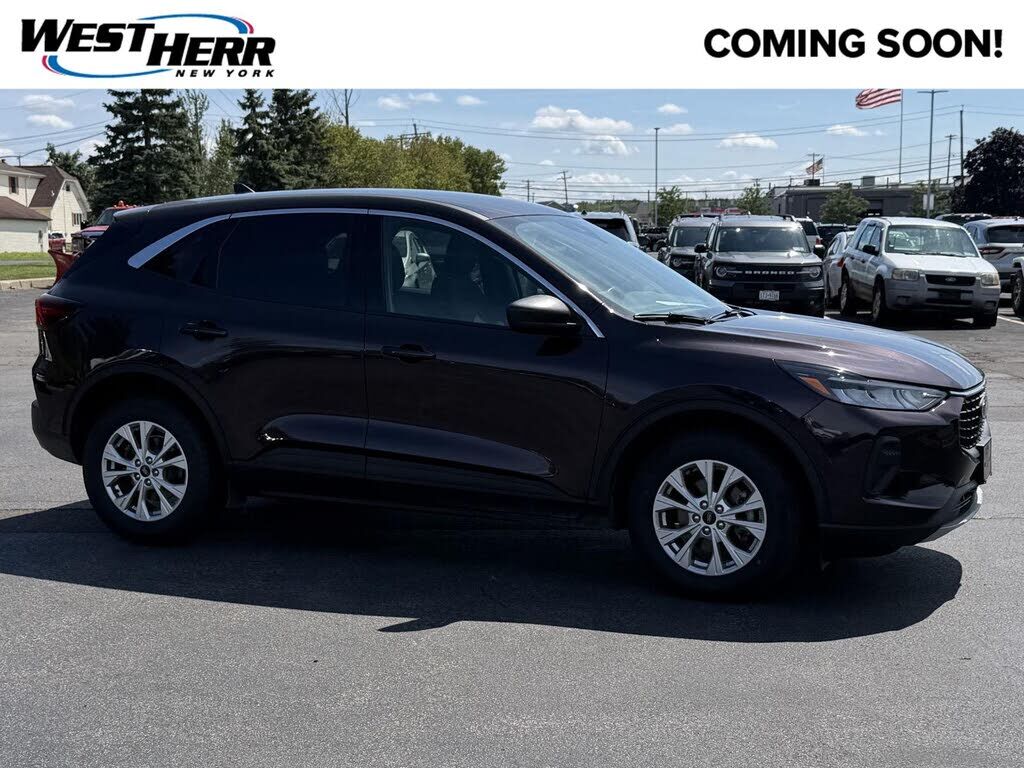 2023 FORD Escape
