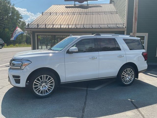 2024 FORD Expedition