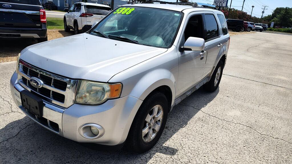 2010 FORD Escape
