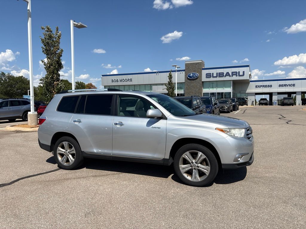 2012 TOYOTA Highlander
