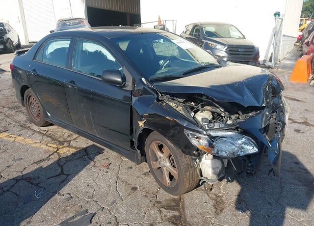2011 TOYOTA Corolla
