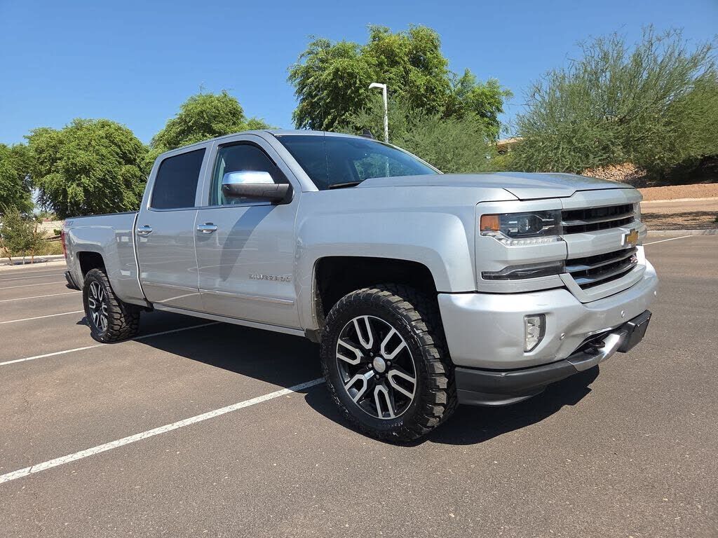 2018 CHEVROLET Silverado
