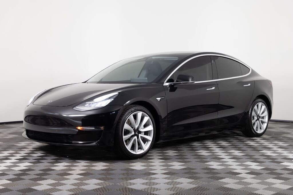 2019 TESLA Model 3