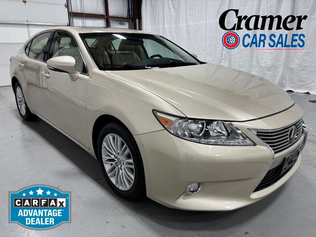 2014 LEXUS ES