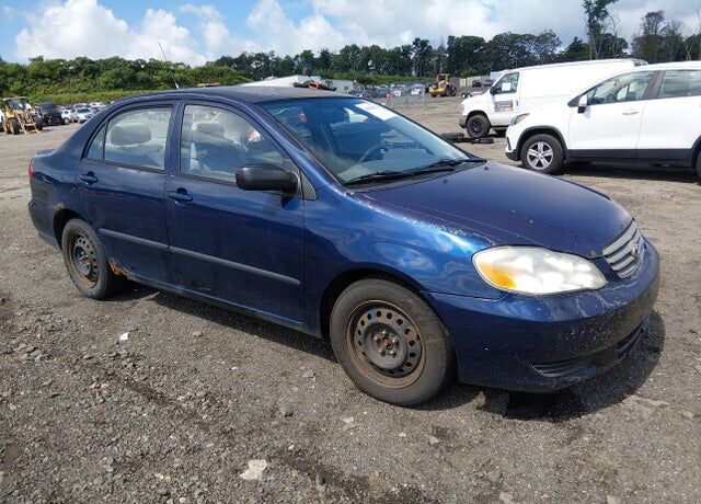 2004 TOYOTA Corolla