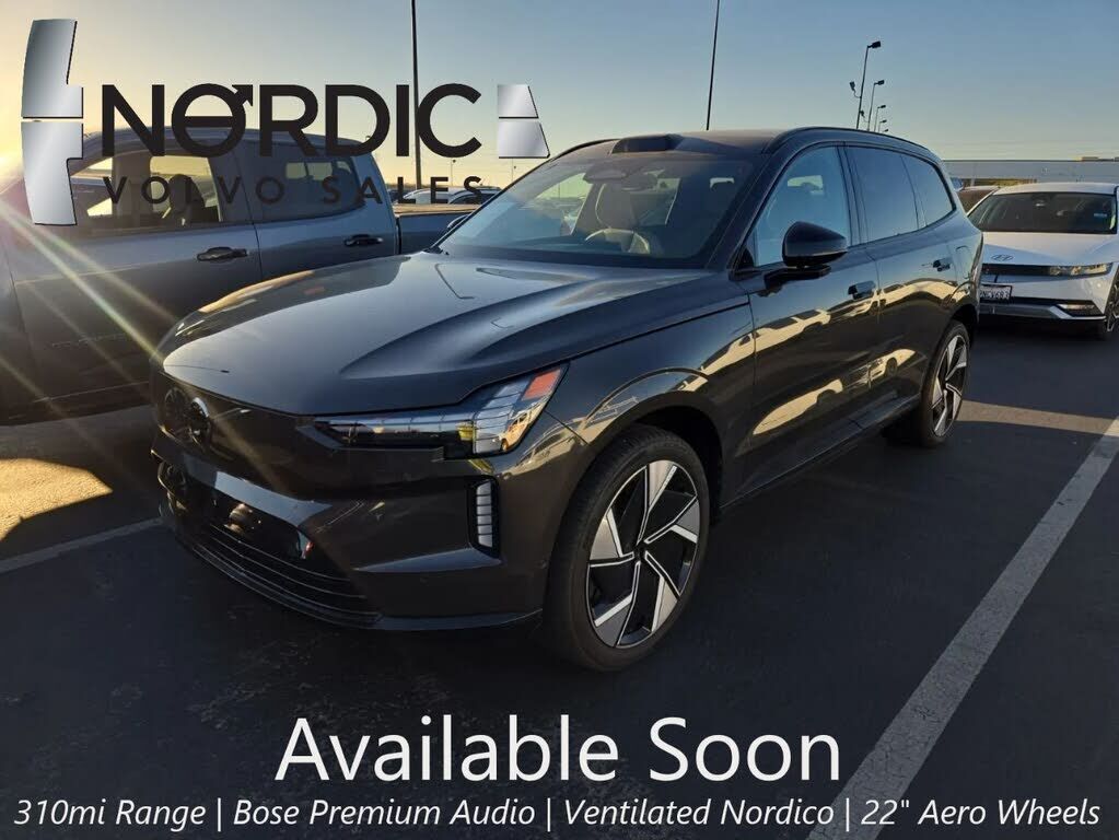 2025 VOLVO EX90
