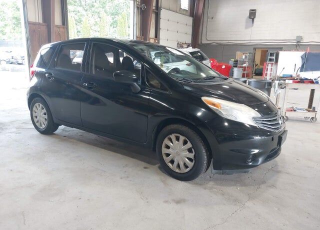 2015 NISSAN Versa