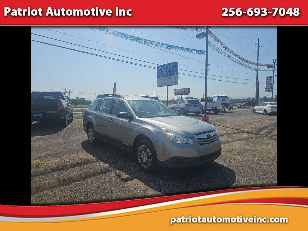 2011 SUBARU Outback