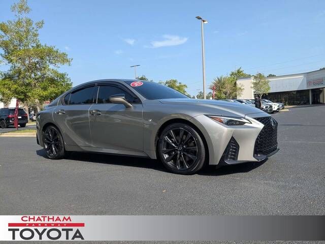 2021 LEXUS IS