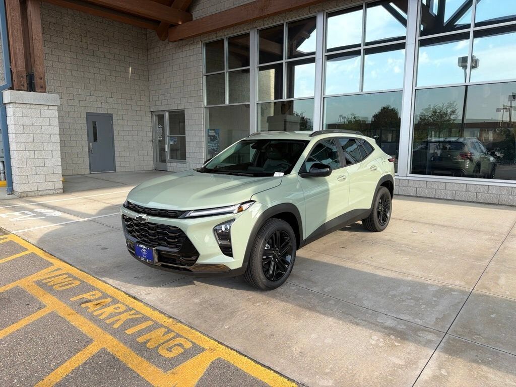 2026 CHEVROLET Trax