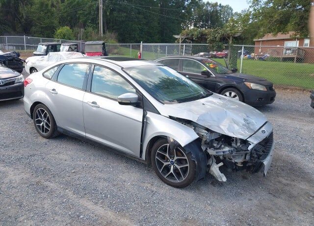 2017 FORD Focus