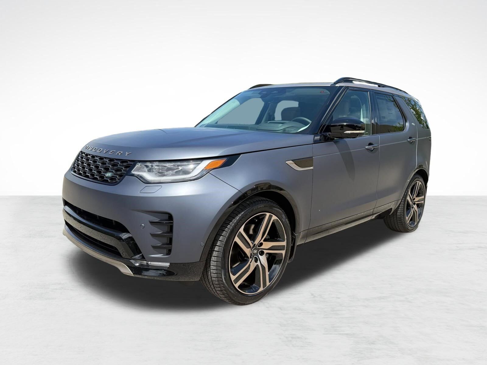 2026 LAND ROVER Discovery